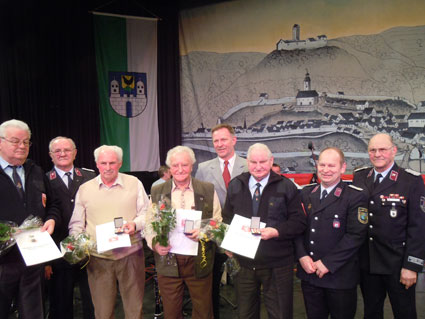 Treffen Alters+Ehrenkameradschaft 2011 001.jpg